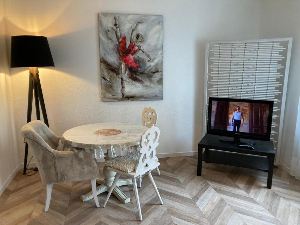 Suzanne Strasbourg Apartment Exterior foto